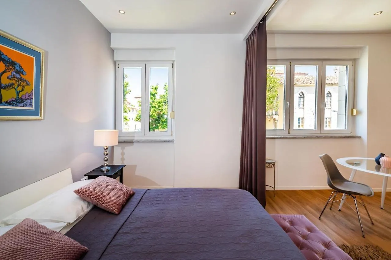 Studio Apartment Jader 扎达尔